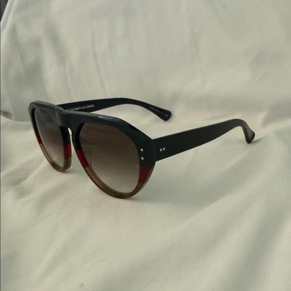 Oliver Goldsmith GOPAS (1972) Stylish Black, red, and Brown Sunglasses - Picture 2 of 5